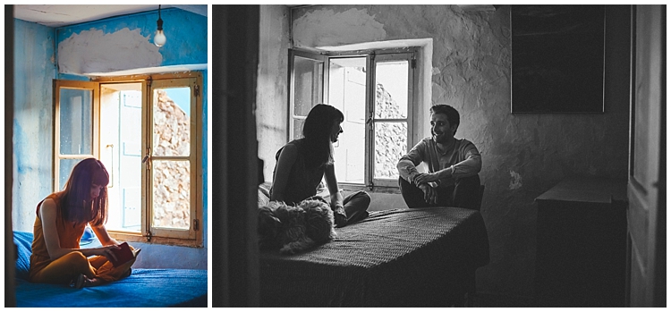 Young woman reading Sance photo naturelle