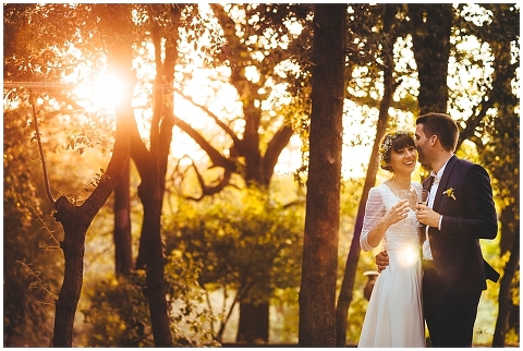 Jeune couple aux Arbousiers